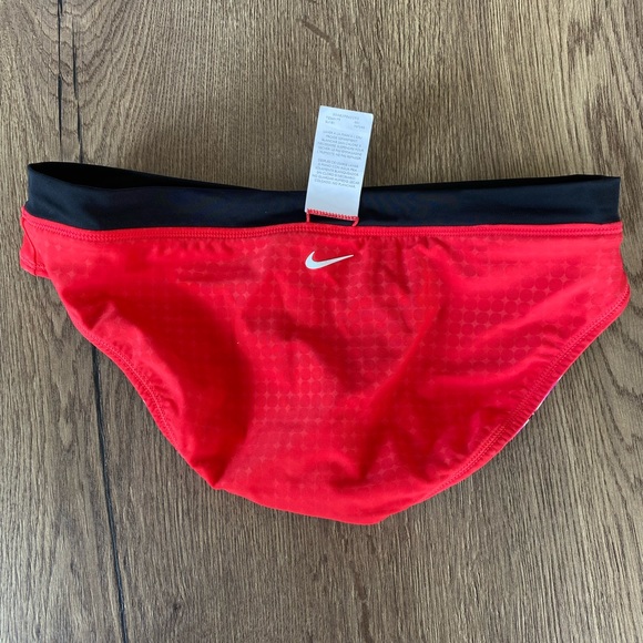 NWOT! Nike Reversible Bathing Suit Bottoms - Picture 4 of 7